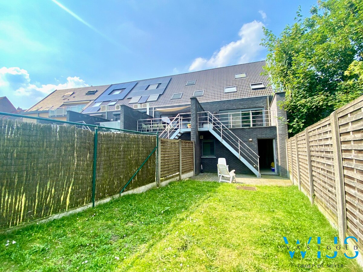 Verhuurd bel-étage - Vinderhoute