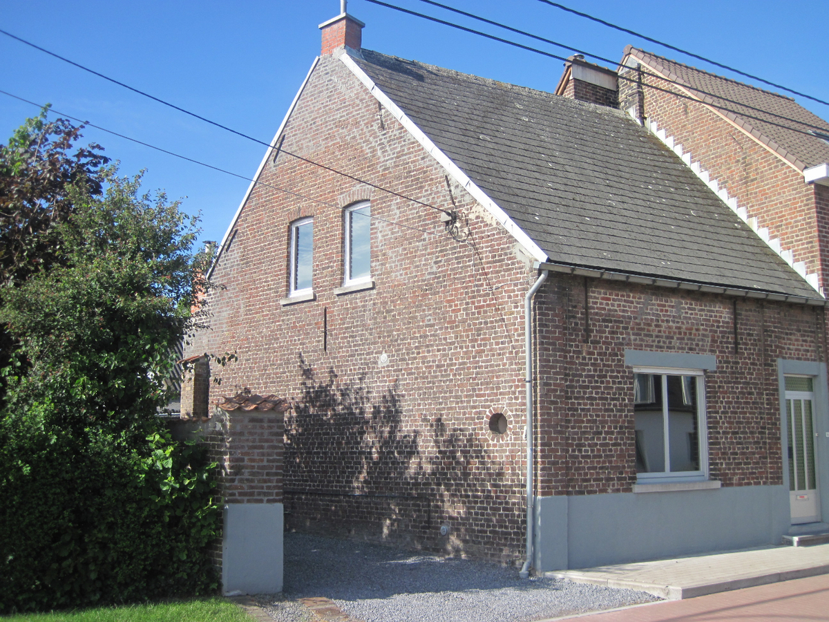 Praktische, goed onderhouden woning met tuin. 