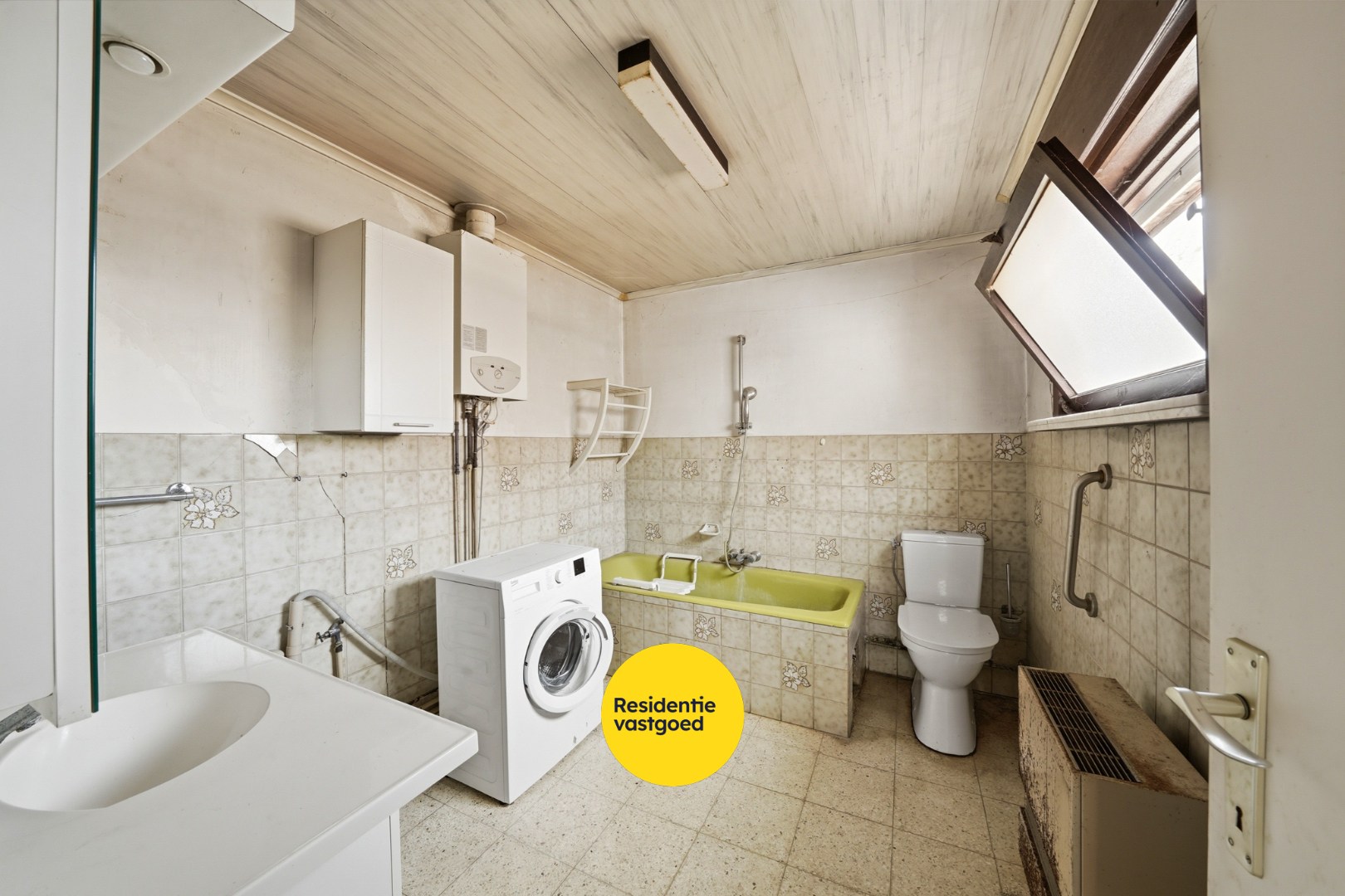 Te renoveren woning met 3 slaapkamers en tuin in Zandvoorde (Oostende) 