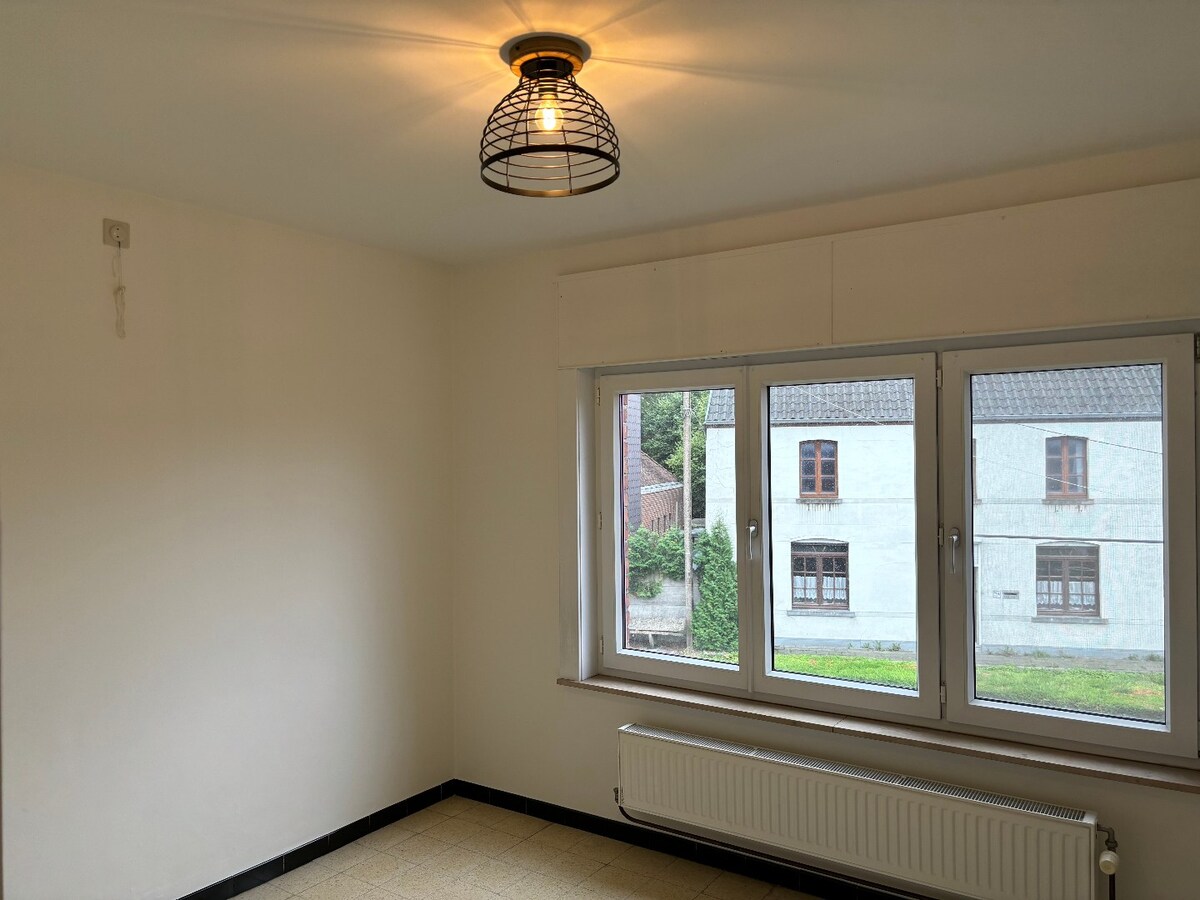 Charmante maison 4 façades avec jardin et garage 