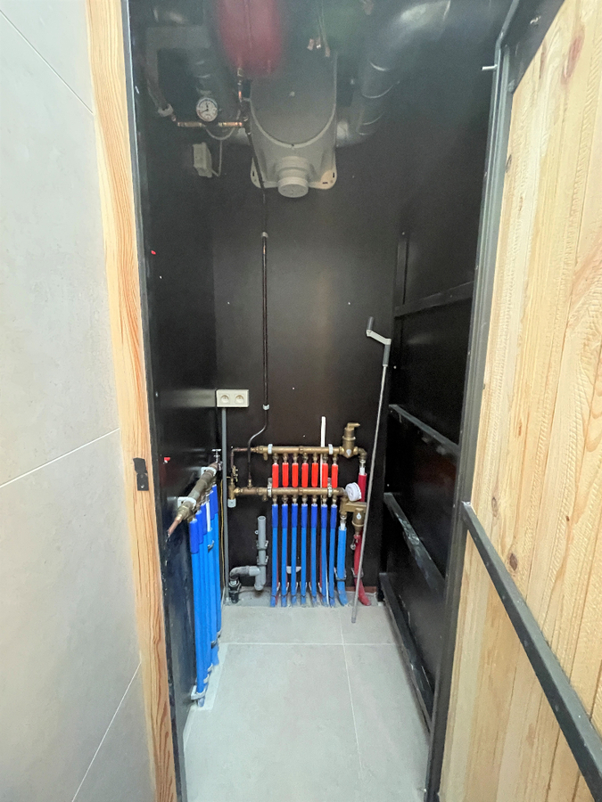 Gerenoveerde rijwoning met 2 slaapkamers te Roeselare 