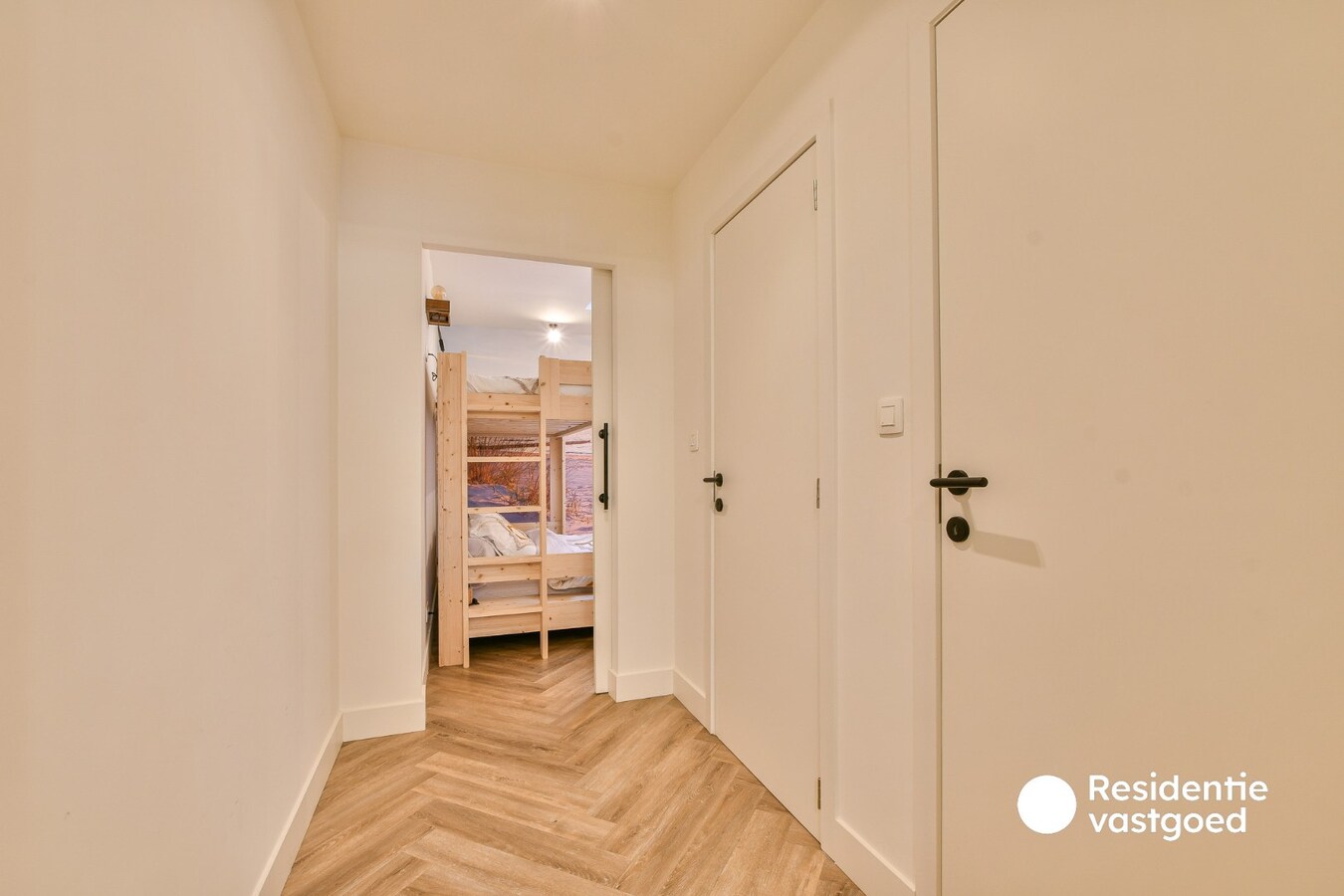 Te koop benedenwoning - De Haan