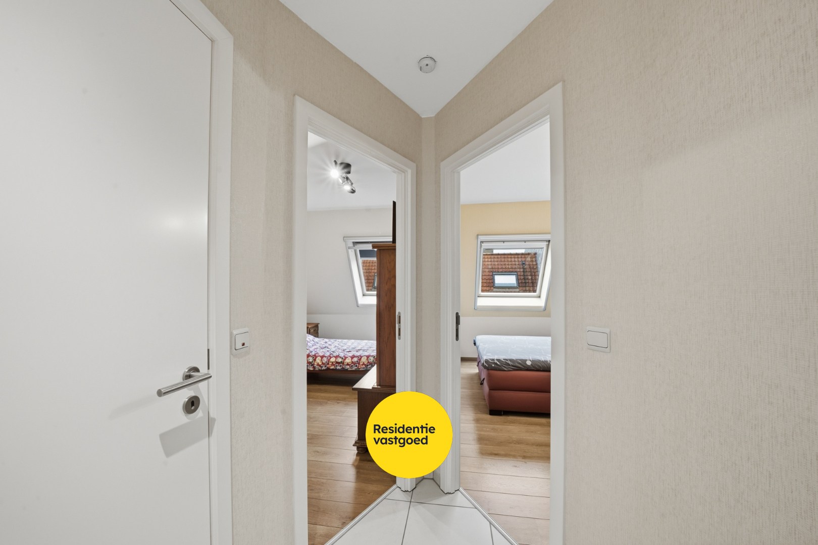 Instapklaar duplexappartement met 2 slaapkamers in Bredene Duinen 