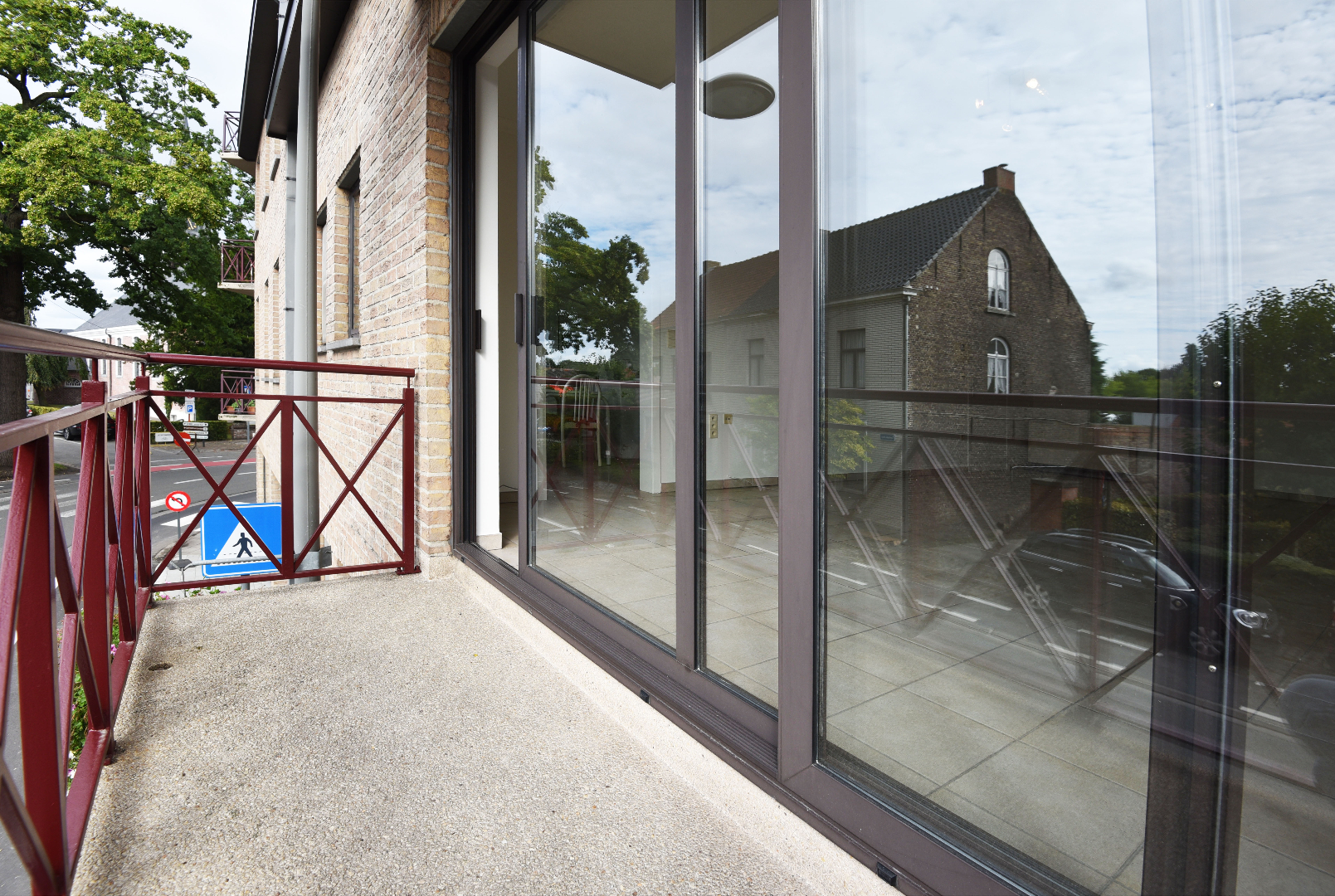 Appartement (121 m²) met 2 slaapkamers en garage te LEMBEKE 