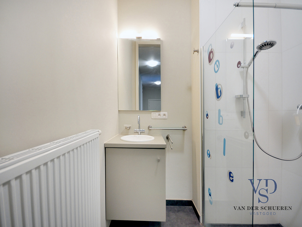 Prachtig gelijkvloers appartement in de exclusieve park-residentie Park te Poldere. 