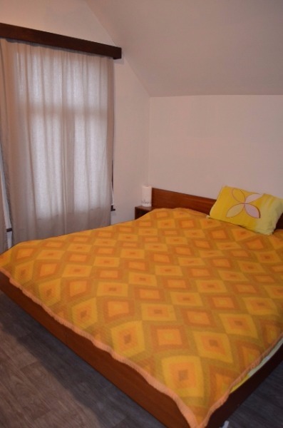 Woning met 2 slpks &amp; tuin te centrum Maldegem 