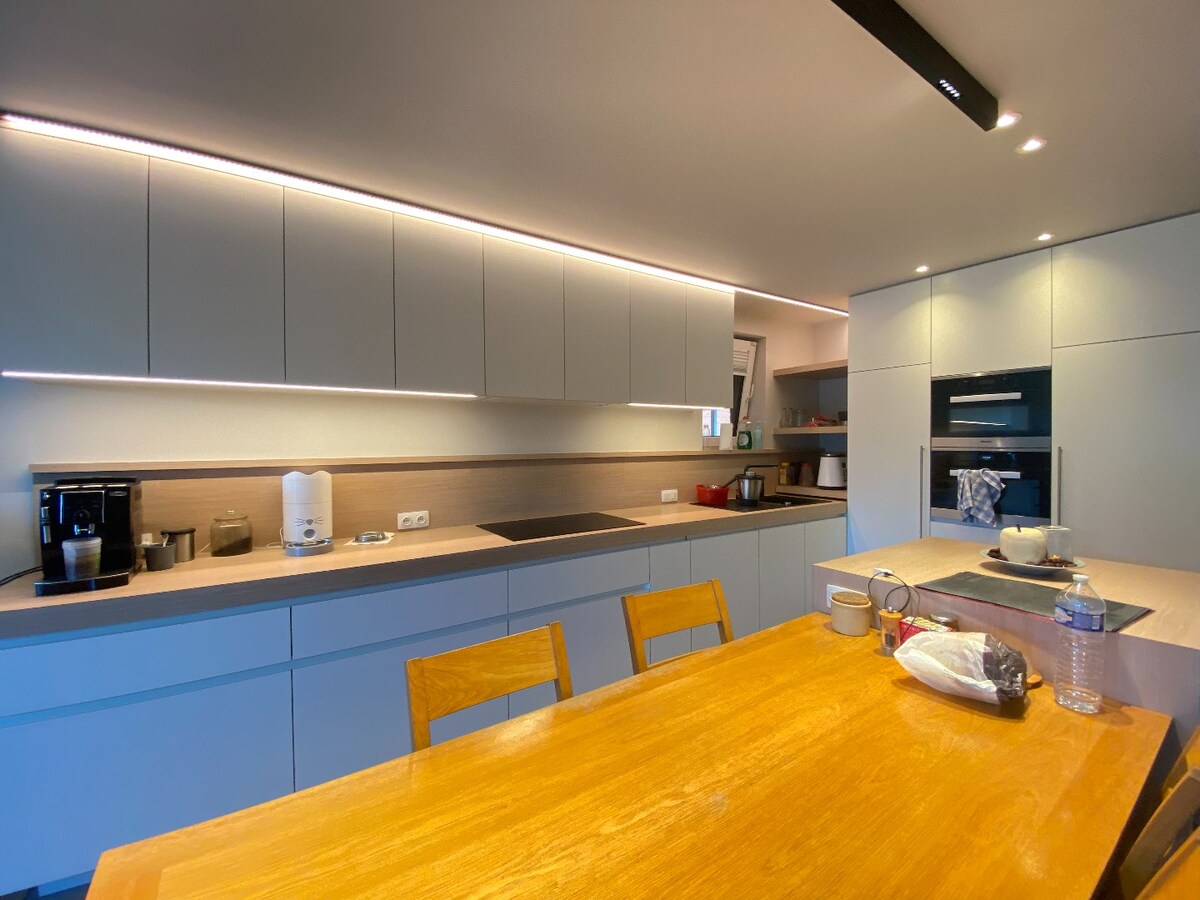 Maison contemporaine 3 chambres avec jardin à Frasnes ! 