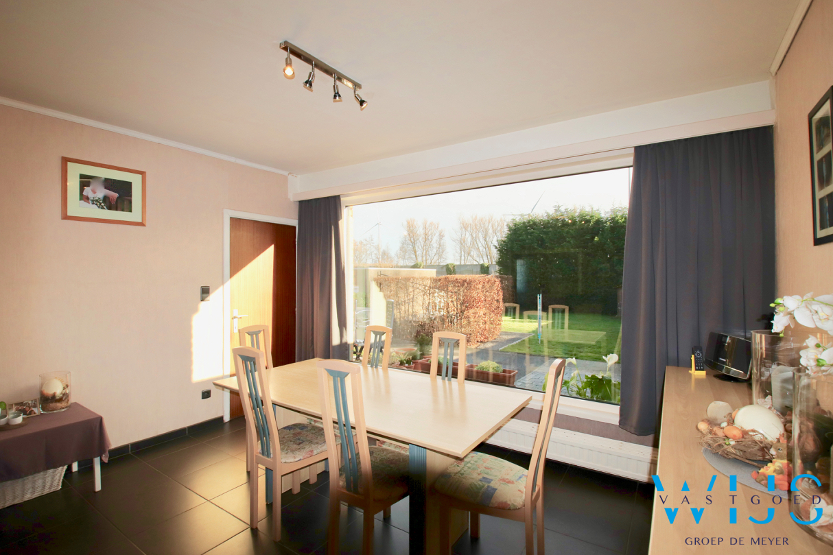 Instapklaar woonhuis op een leuke perceel te ZELZATE ! 