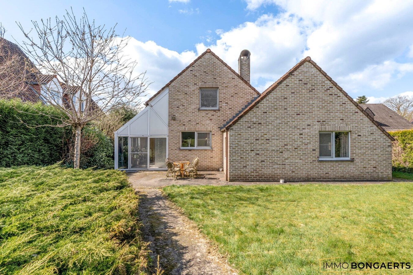 Ruime, rustig gelegen woning met drie slaapkamers 