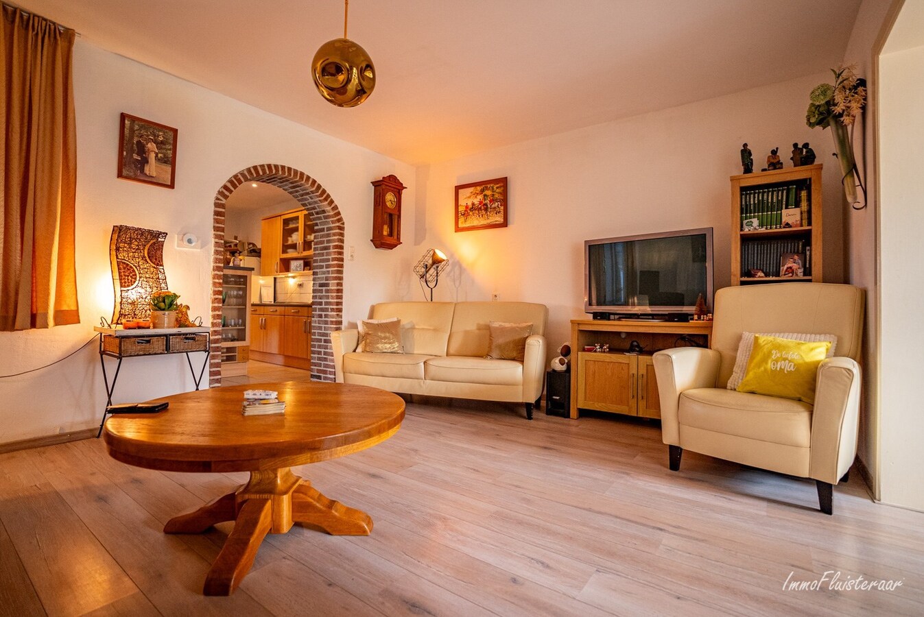 Charmante tweegezinswoning met paardenstallen op ca. 20 are in Bilzen 