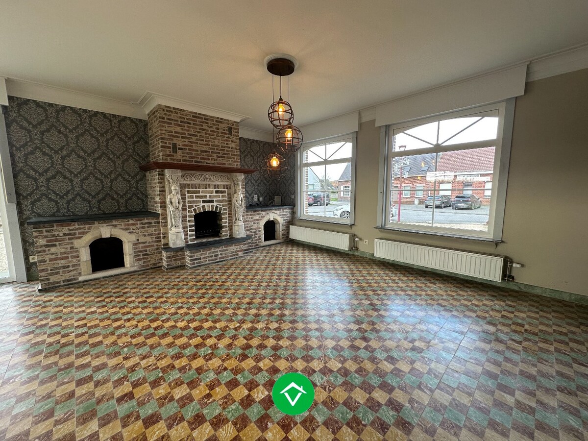 Statige Woning met Landelijke Vergezichten in Bovekerke 