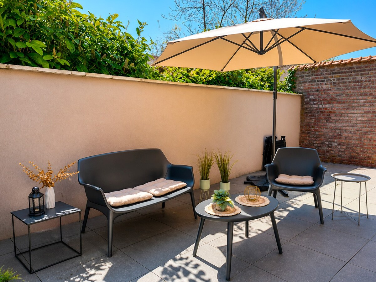 Bel appartement 1 chambre avec bureau et terrasse ! 