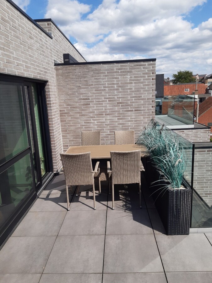 Ruim, energiezuinig 3- slaapkamer appartement. 