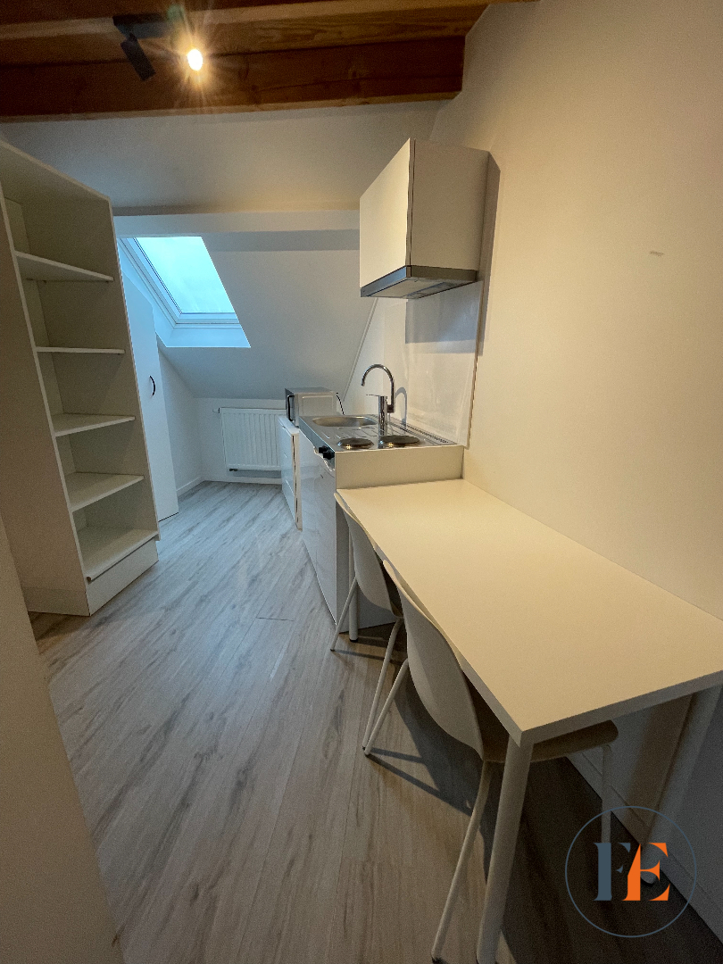 Gezellig bemeubeld duplex-/studioappartement in Mariakerke 