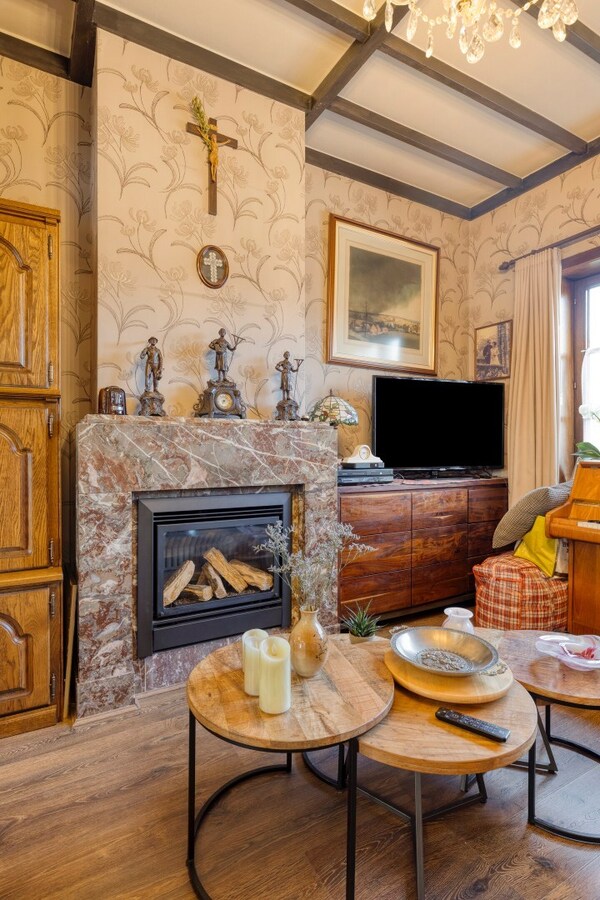 Karaktervolle woning in Engelse cottage-stijl met 3 slaapkamers 