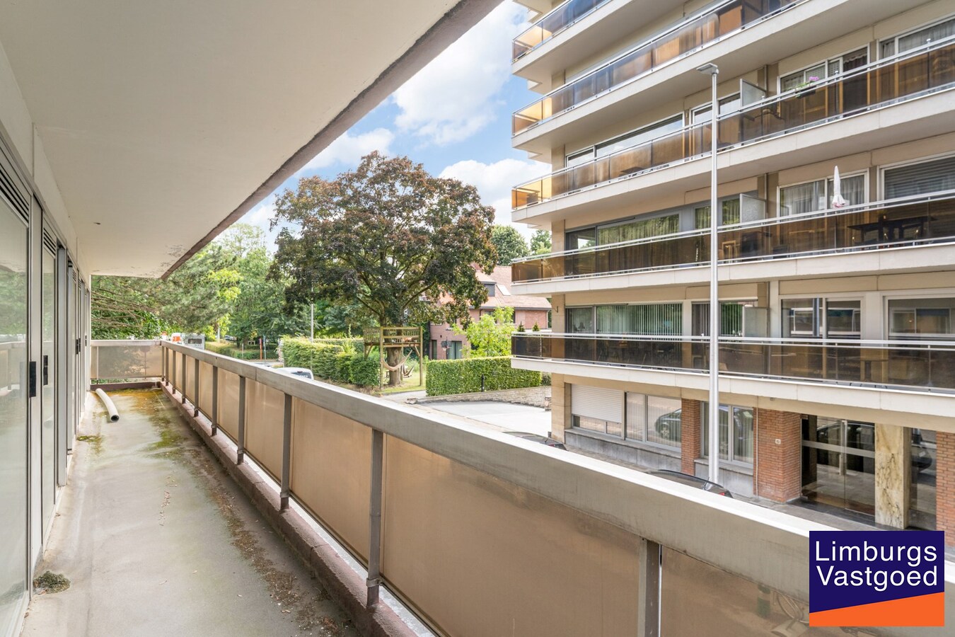 Handelspand op toplocatie, 226m², ruime parkeergelegenheid 