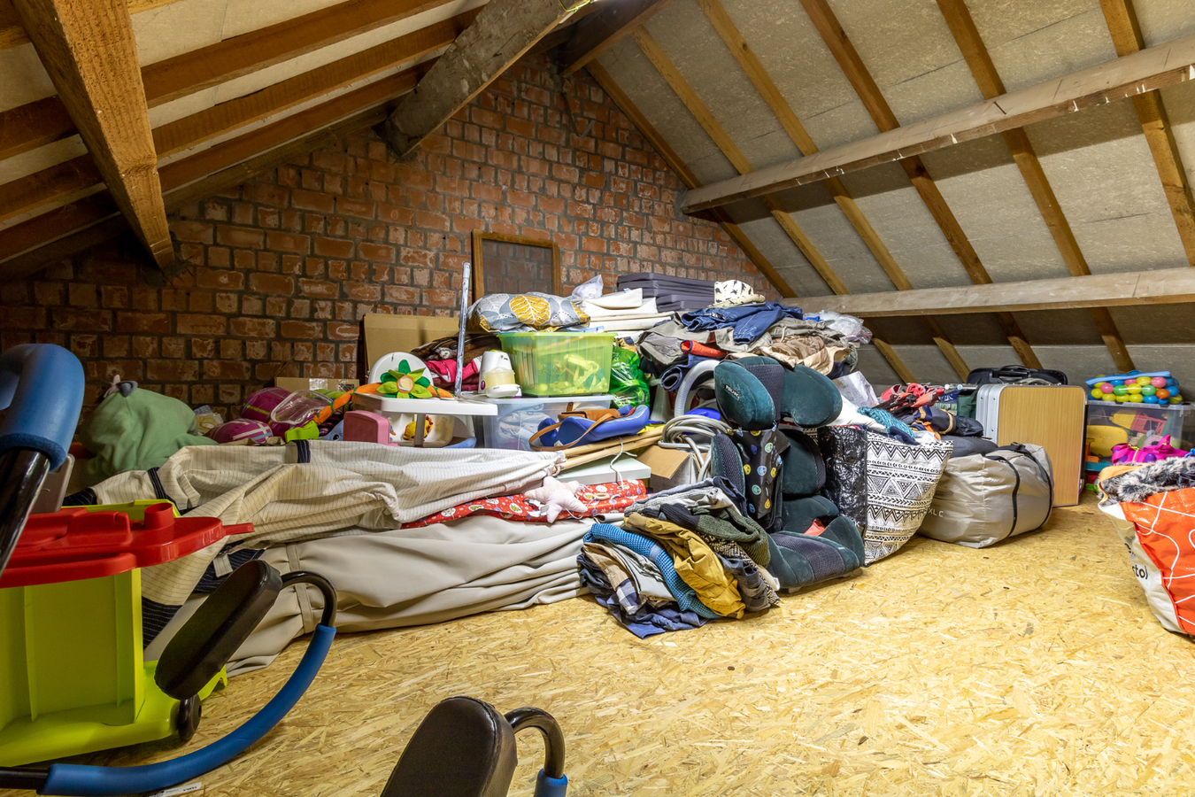 Gezinswoning met 4 slaapkamers en garage op 364m² te Ichtegem 