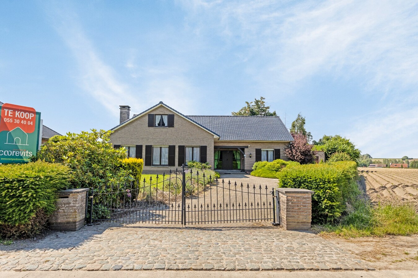 Prachtig gelegen woning met drie slaapkamers in Mullem 