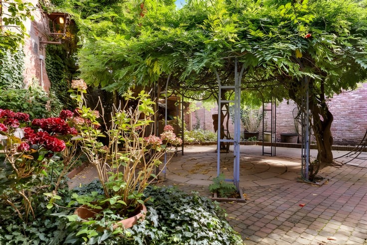 Zeer charmante stadswoning met 2 slpks in het centrum van Turnhout! 