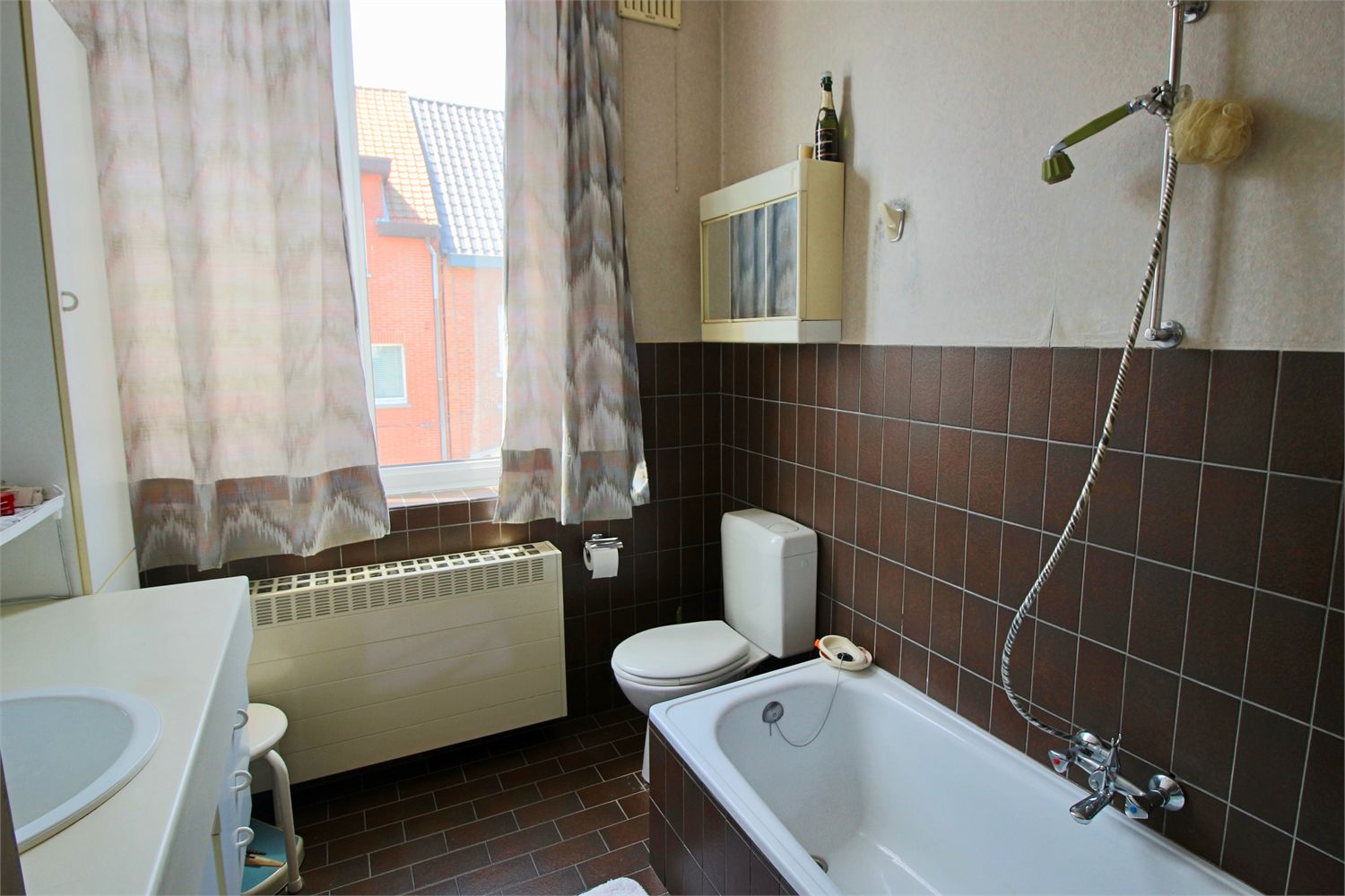 Te koop: half open bebouwing 