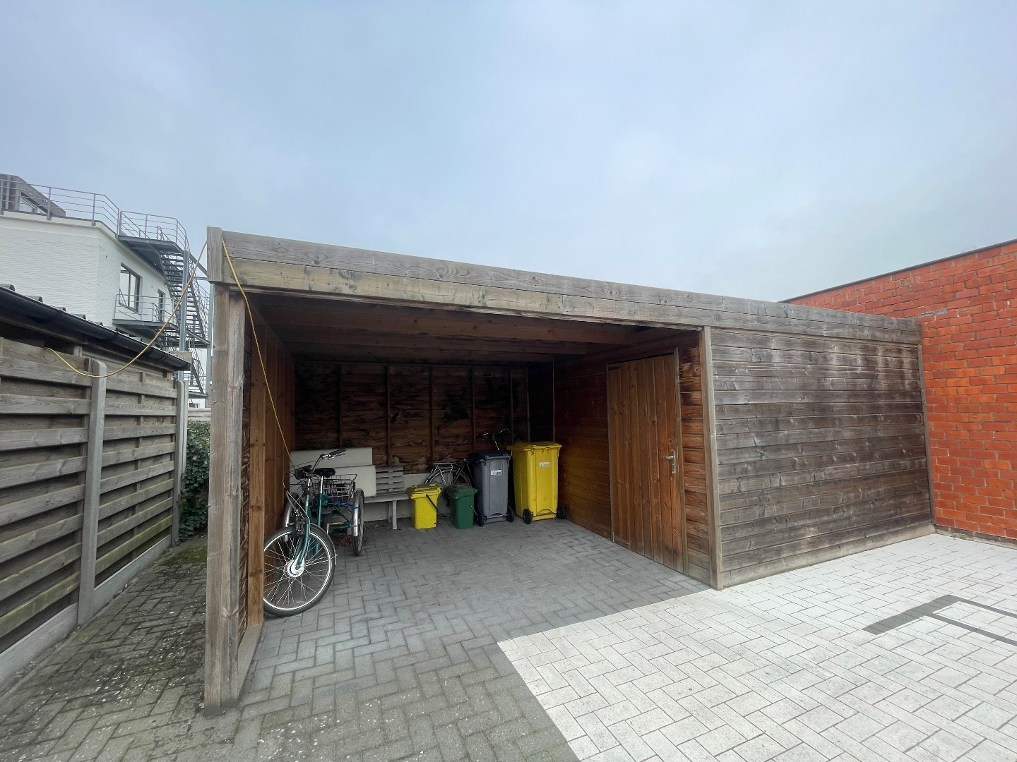 Energiezuinig studio met terras op de 2de verdieping in het centrum van Geel! 