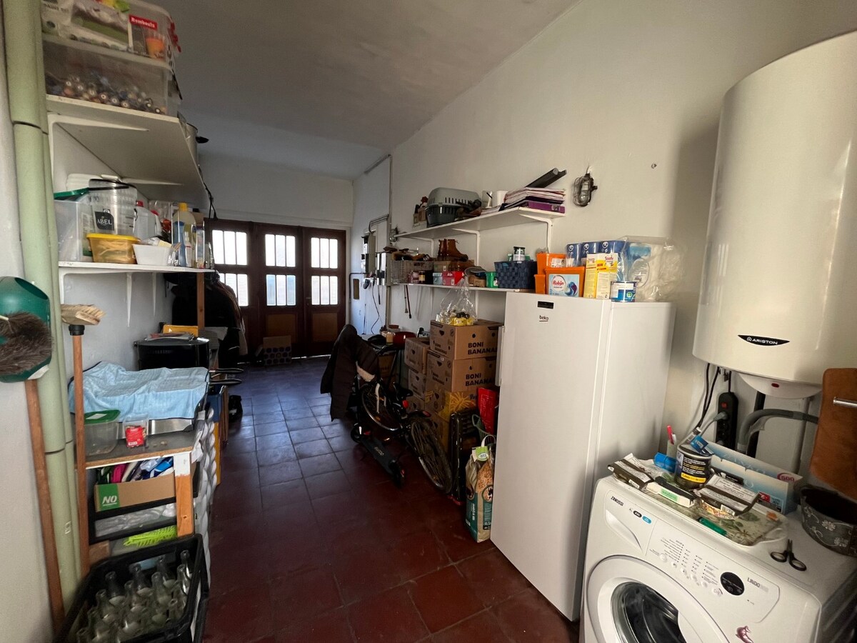 Praktische, ruime rijwoning te centrum Gavere 