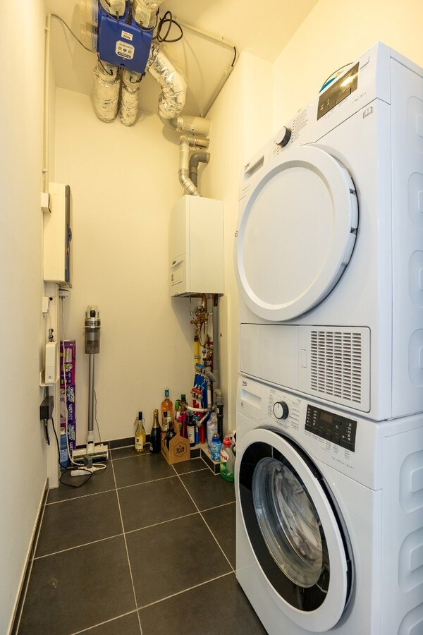 Modern appt met 2 slpk en ruim terras nabij 't Eilandje! 