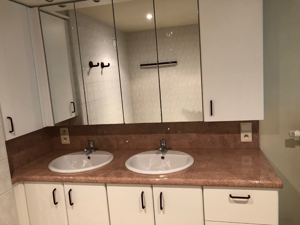 Ruim, stijlvol appartement in centrum Gavere (kleinschalige residentie). 2 Terrassen ! 