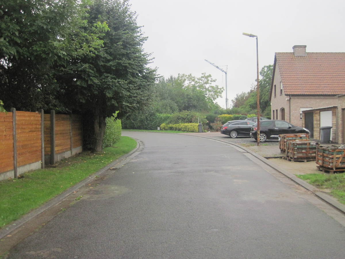 Uitstekend gelegen bouwgrond voor Half Open Bebouwing. 