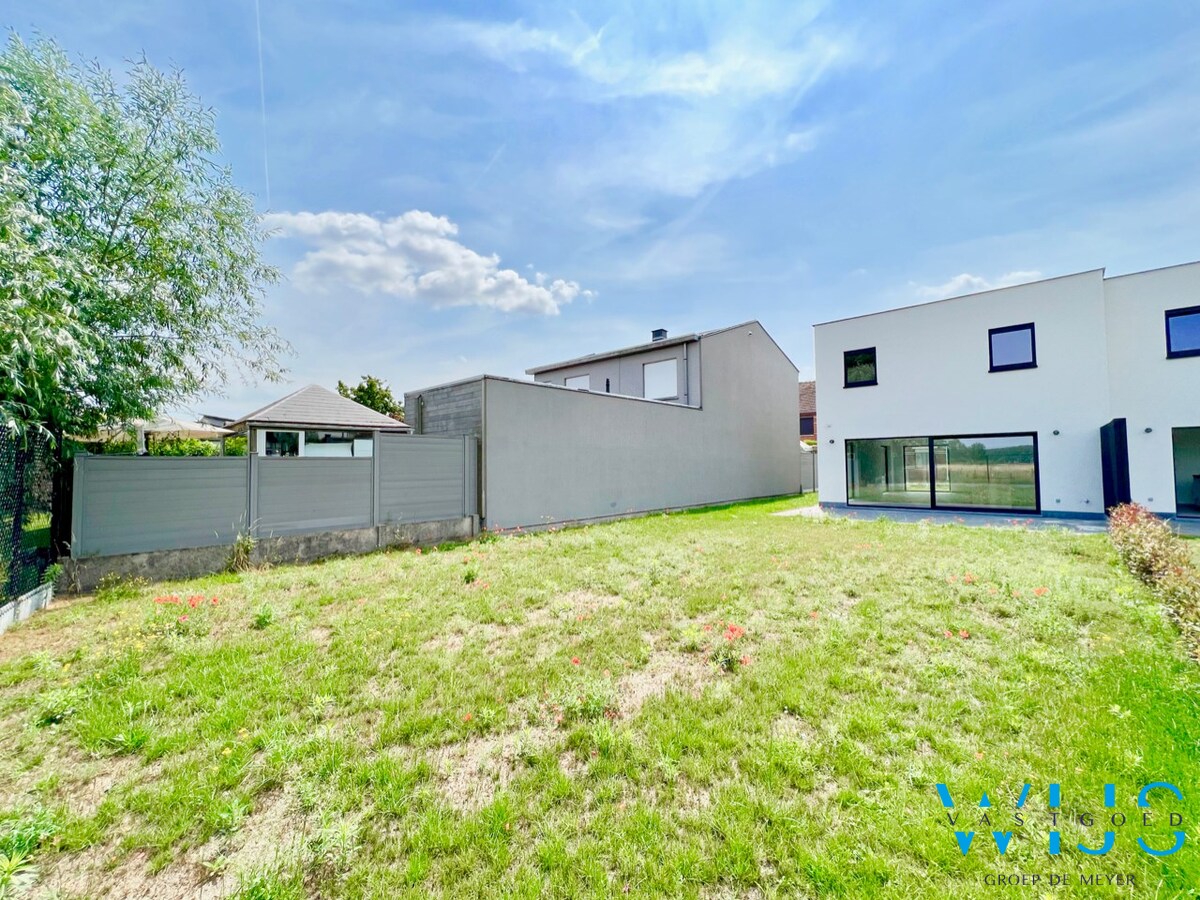 Nieuwbouw op een uniek perceel van 1.620 m²  ! 