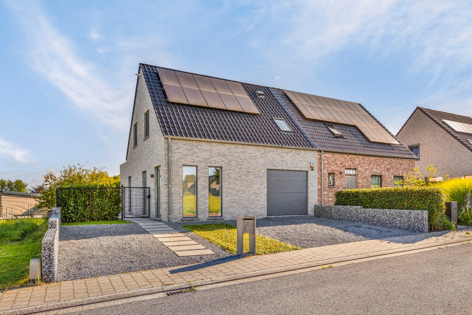 Rustig gelegen woning met 3 slaapkamers, garage en tuin 