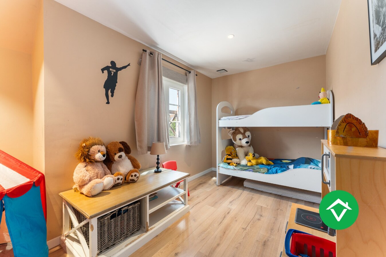 Recente nieuwbouwwoning met vier slaapkamers te Menen 