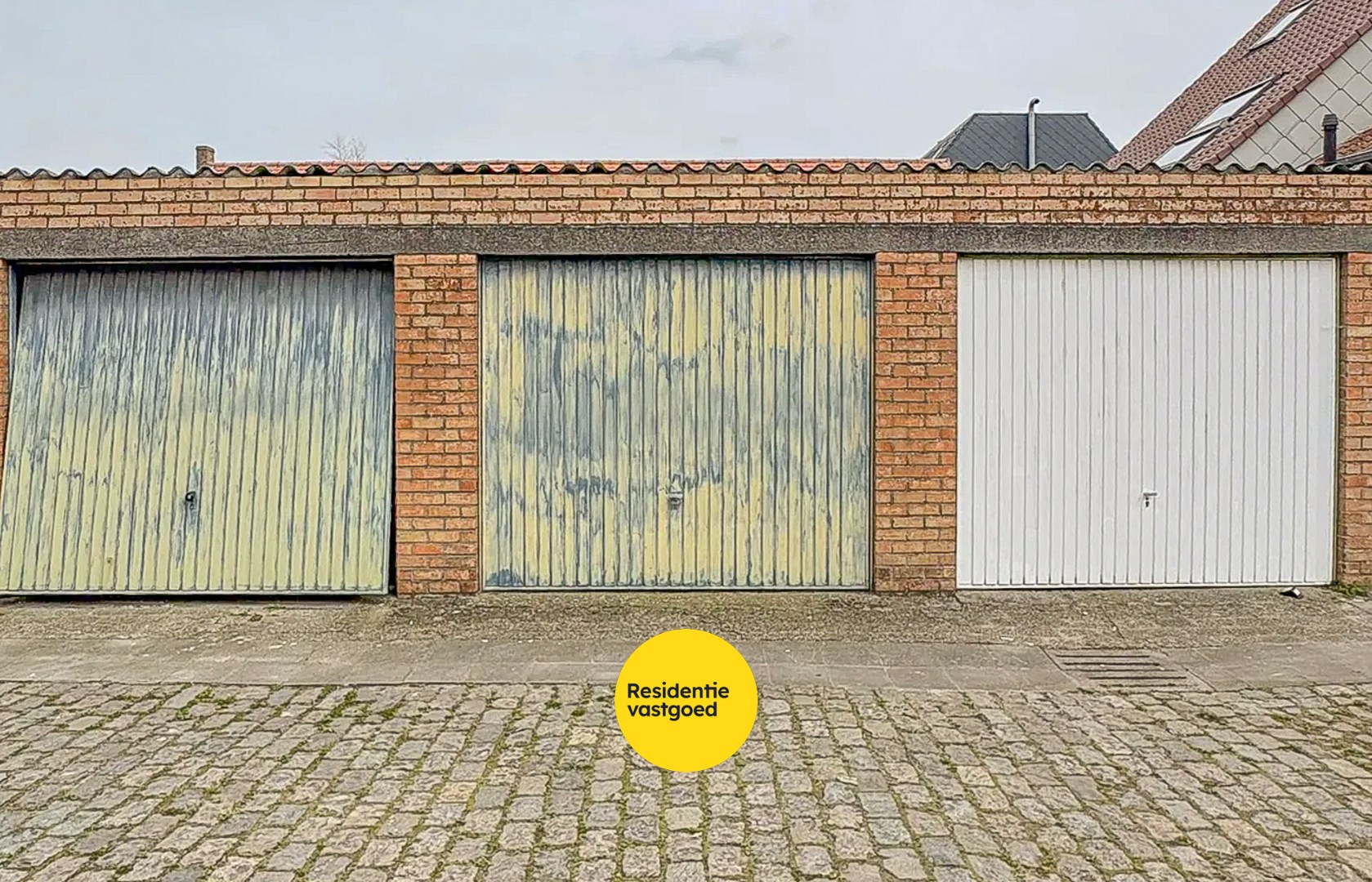 Garagebox in centrum van Oudenburg 