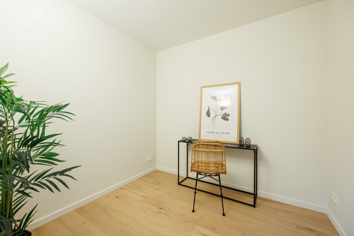 Recent gerenoveerd appt. met 2 slpk te Deurne! 