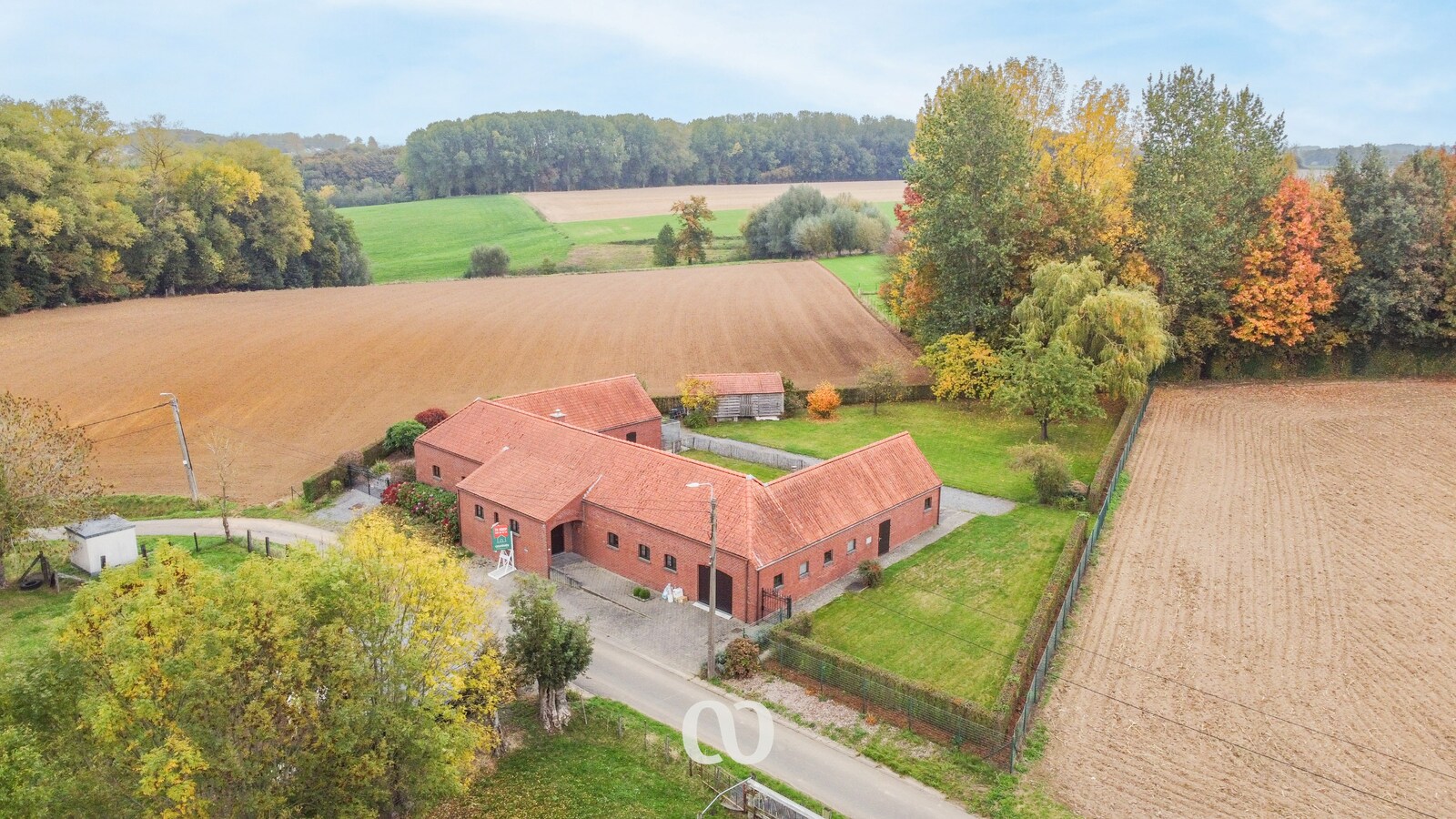 Subliem gelegen gerenoveerde hoeve 