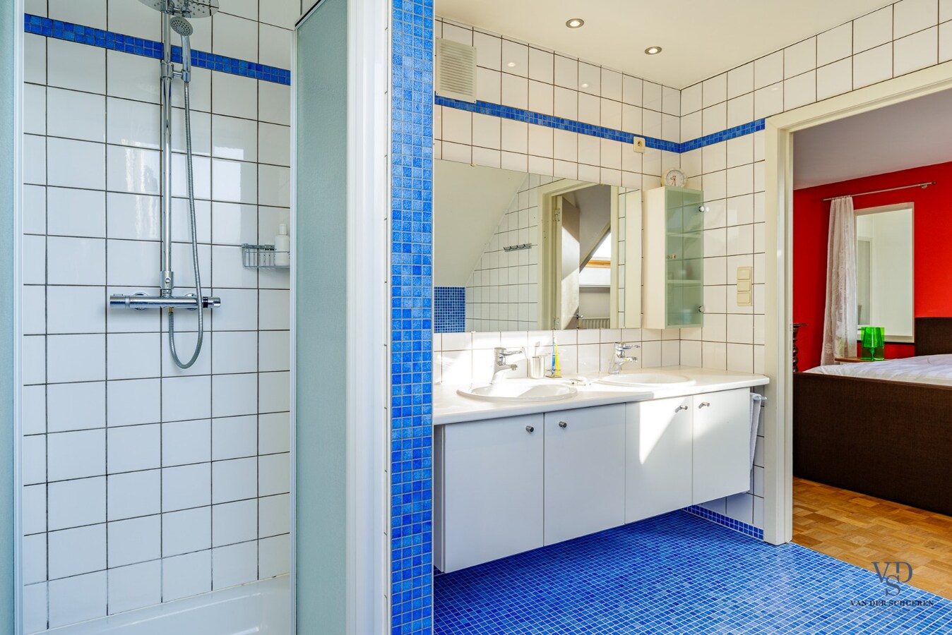 Tijdloze villa met praktijkruimtes 