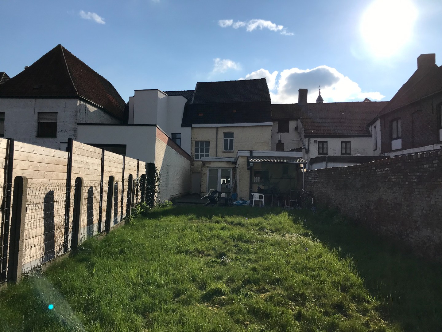 Grote centrumwoning met 3 slaapkamers en tuin op 589m² 