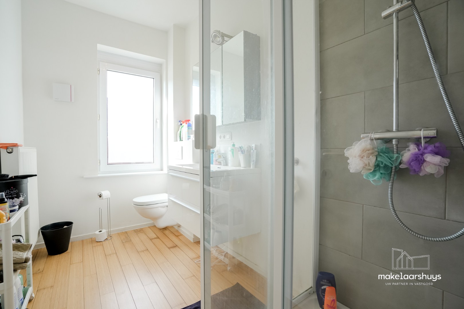 Instapklare woninig nabij het UZ met 3 kamers en tuin 