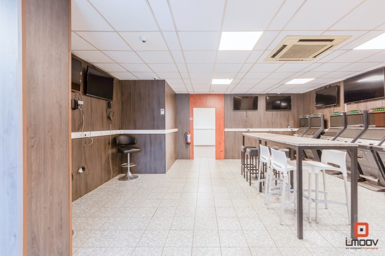 Instapklare woon-werkcombinatie met terras op gunstige locatie 