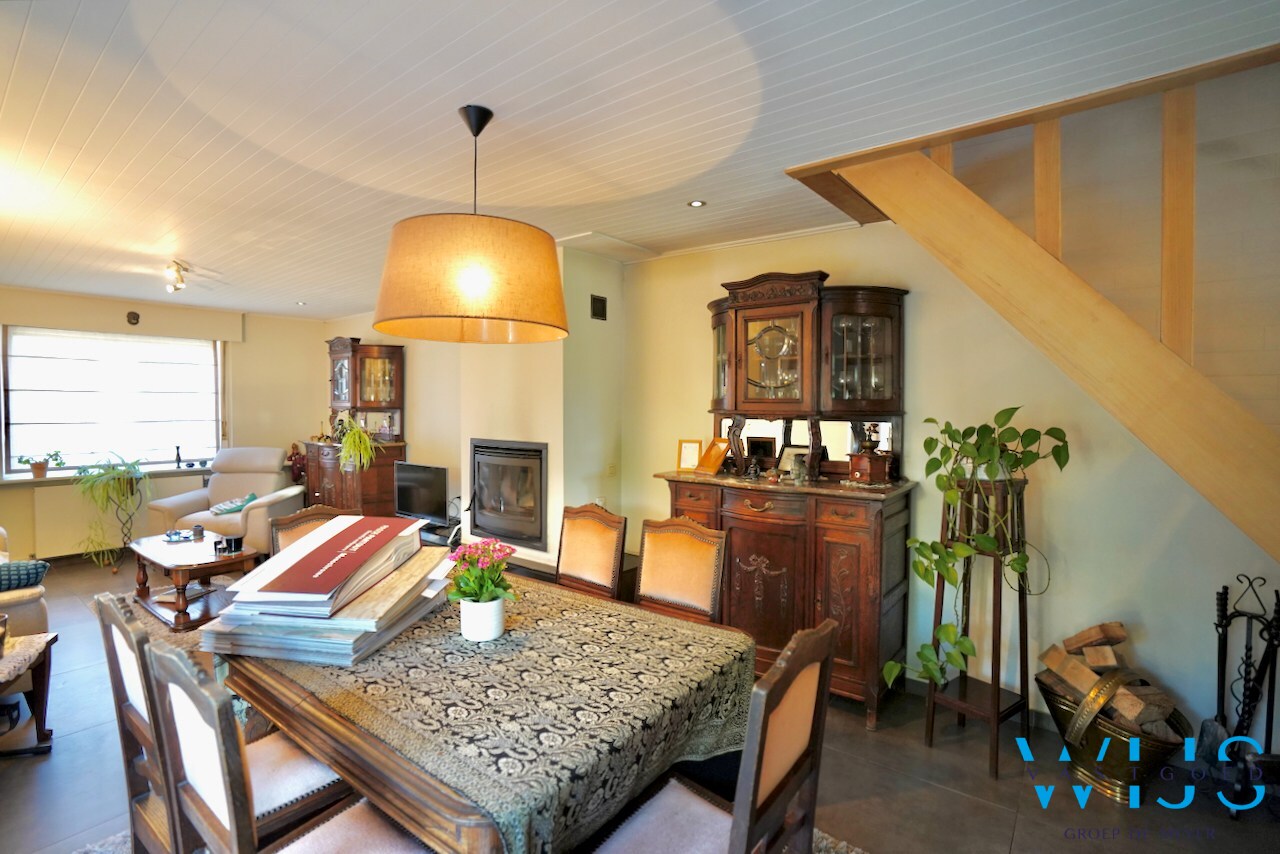 Praktisch en rustig gelegen woning met garage &amp; toffe tuin te Zelzate! 