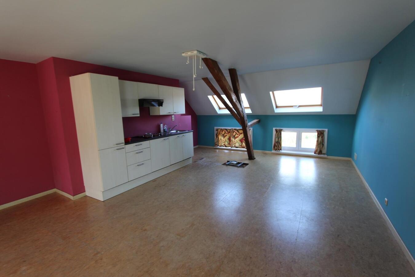 Instapklare café over te nemen te Koekelare 