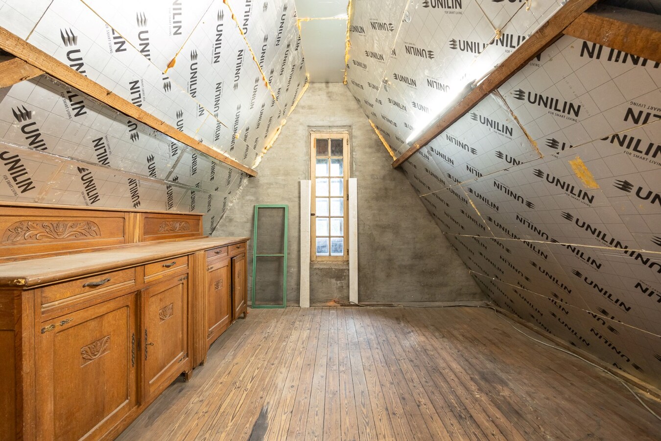 Karaktervolle villa op een perceel van  1.779 m² te Schilde op wandelafstand van het centrum 