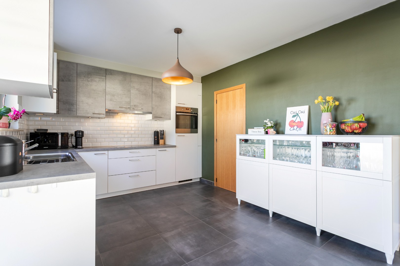 Vrijstaande woning met 4 slpks, zuidgerichte tuin en garage 