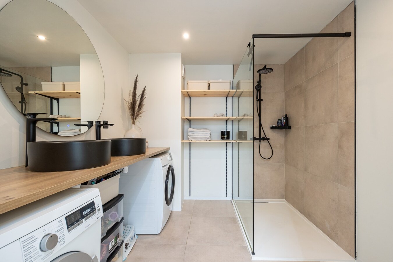 Prachtige woning 243 m² met 4 slaapkamers (met mogelijkheid tot kangoeroewoning) 