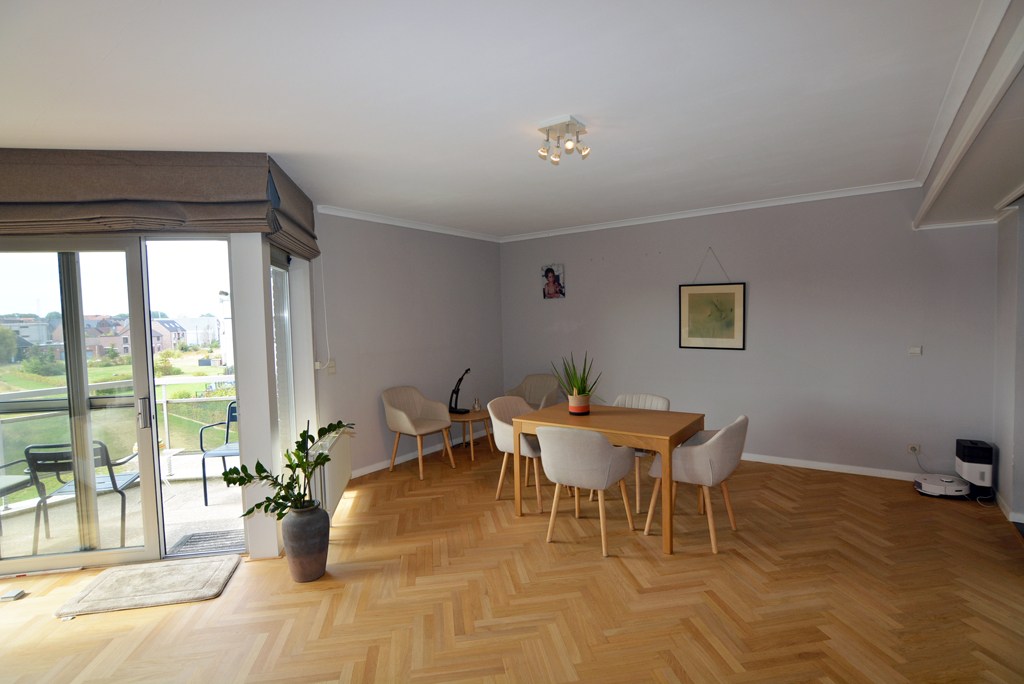 Energiezuinig appartement (144 m²) met 2 slpk, balkon, kelderberging en garage. 