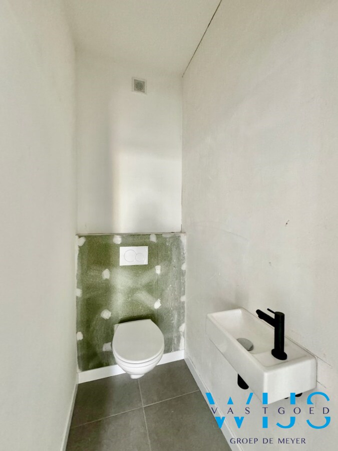 Volledig gerenoveerde TOPwoning te koop in Ertvelde ! 