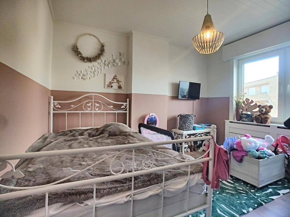 Goed gelegen, kwalitatief gerenoveerde gezinswoning - Heist 