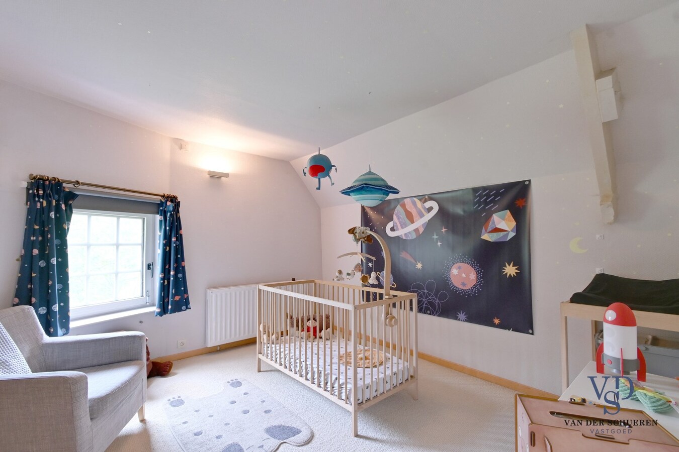 Exceptioneel woning in 't groen. 