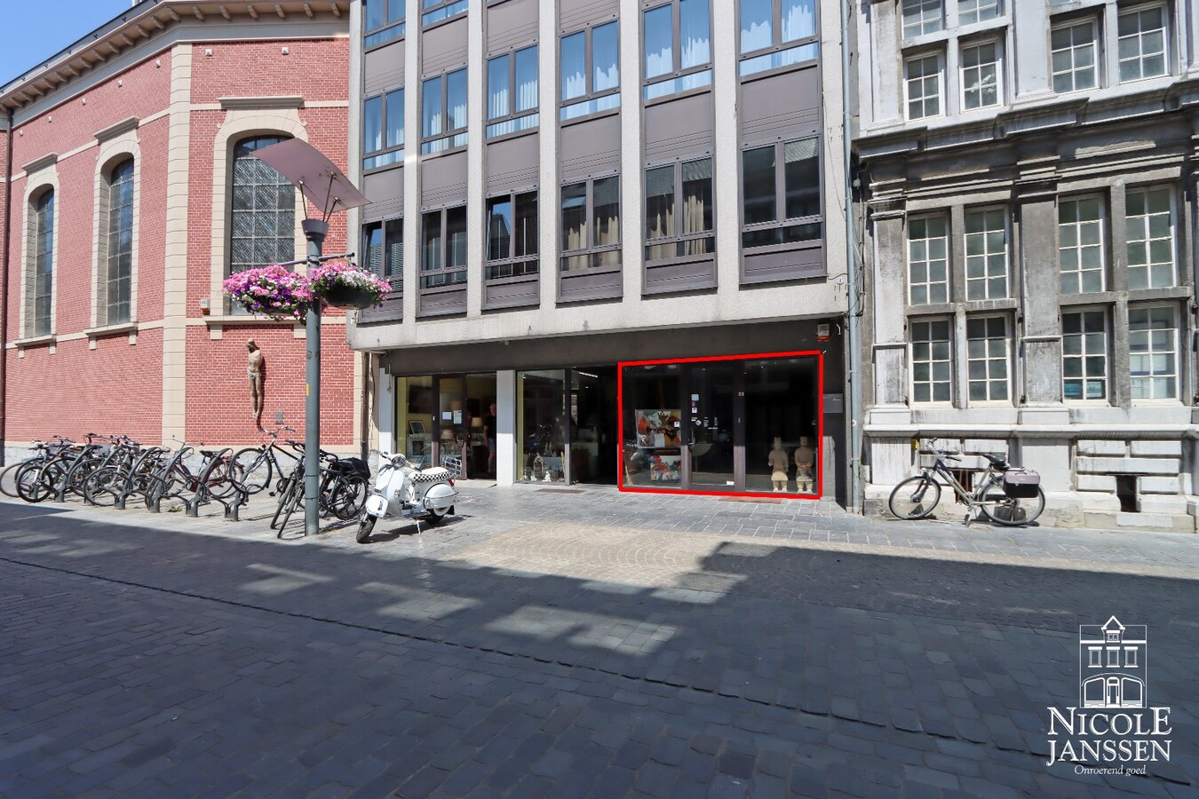 Verhuurd commerciële winkel - Maaseik