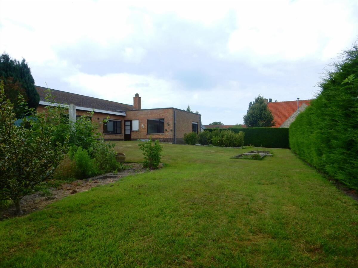 Ruime bungalow met 4 slaapkamers 